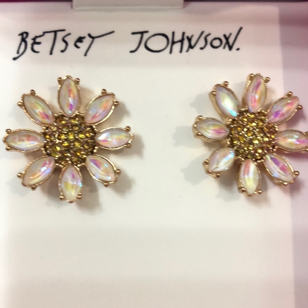 Betsey Johnson Gold Floral Aurora Borealis Crystal Daisy Stud Earrings